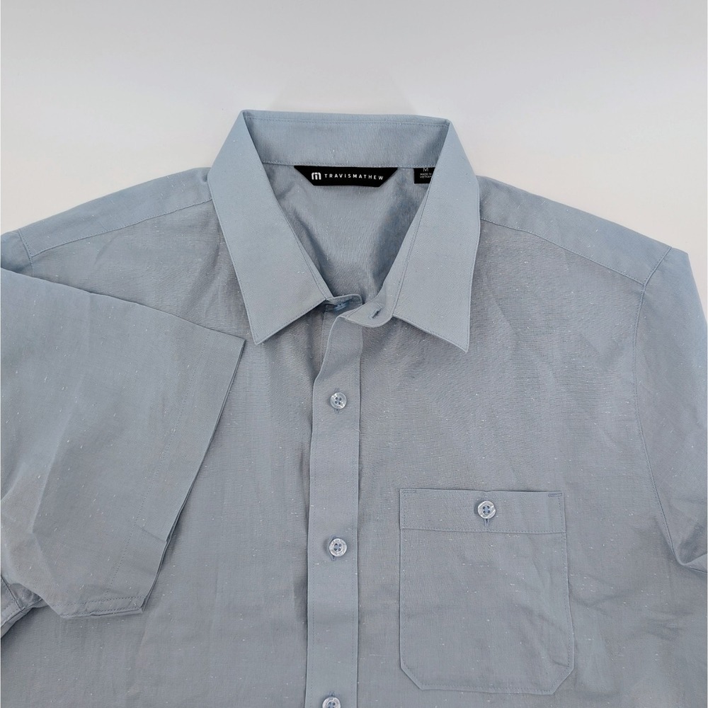 Travis Mathew Men's Short Sleeve Button Down Shirt Size Medium Blue